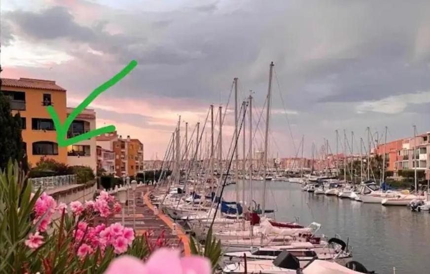 Cap D 'agde 5 Personnes, Vue Chenal *